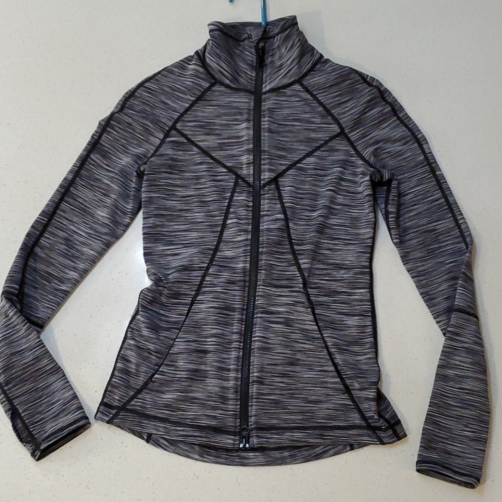ZELLA Athletics sweater (sz XS)
